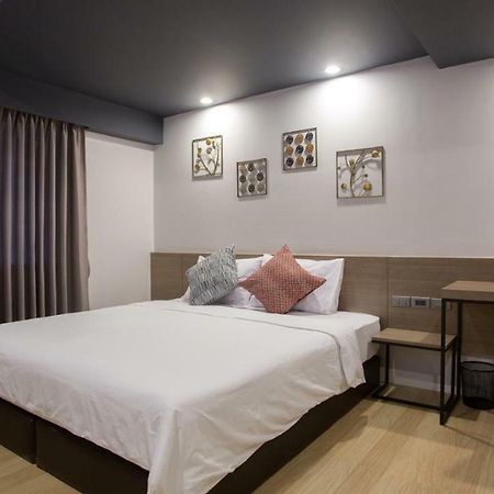Toptel Thaphra - ท็อปเทล ท่าพระ Bangkok Exterior photo
